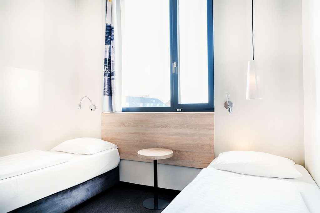 B&B Hotel Munchen Trudering Oberschleißheim Exteriör bild
