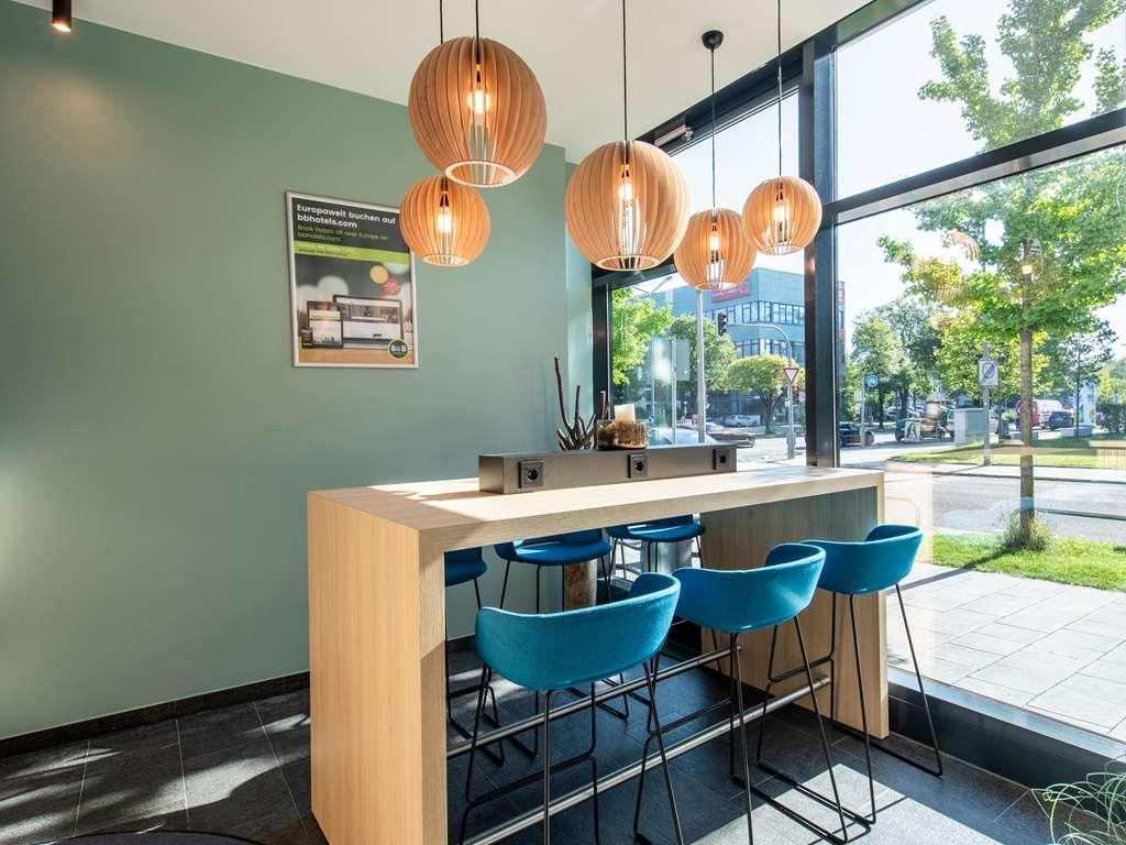 B&B Hotel Munchen Trudering Oberschleißheim Restaurang bild